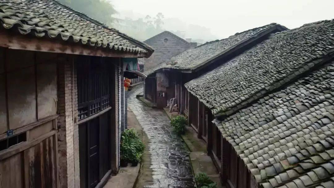 阿荣旗第十六届人民代表大会第三次会议举行预备会议